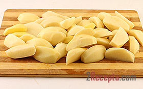 Ребрышки с картофелем, запеченные в духовке