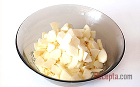 Рецепт творожной запеканки с манкой и яблоками в духовке